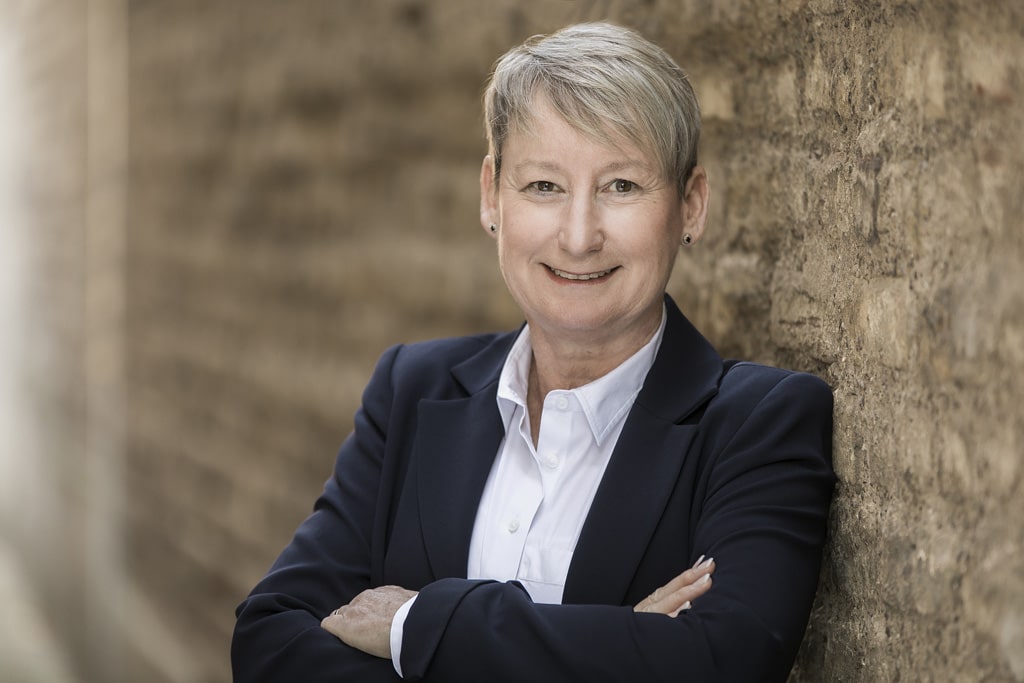 Astrid Hoffmann Leist United Caps