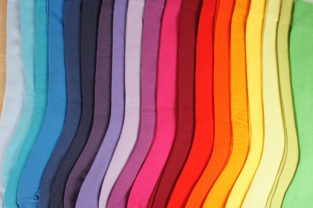 Illustration of our post "3 steps to align your online and offline experience with your global brand positioning"