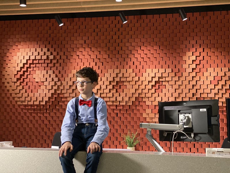 Illustration of our post "Interview with Google’s CEO, conducted by a 10-year-old child"