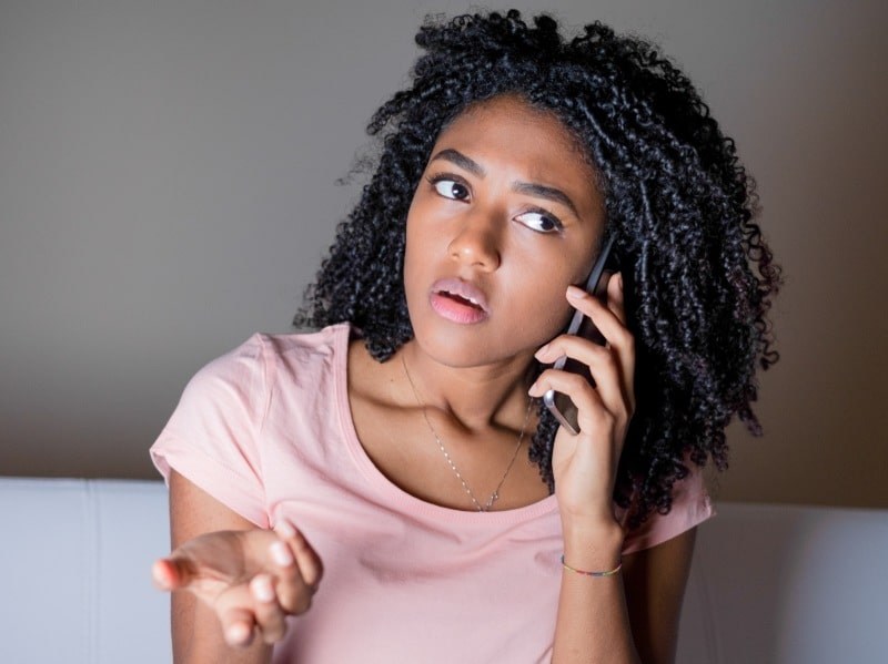 Ilustración de nuestra publicación "8 factores que influyen en la fidelidad del cliente tras una reclamación"